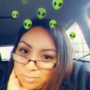 Meet your Posher, Ileana